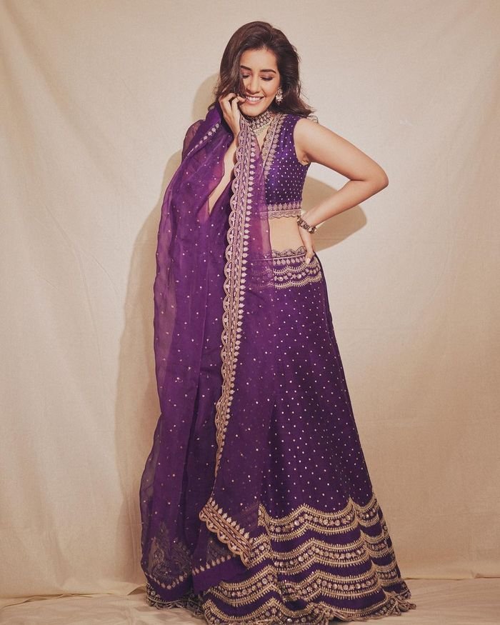 raashii khanna 4